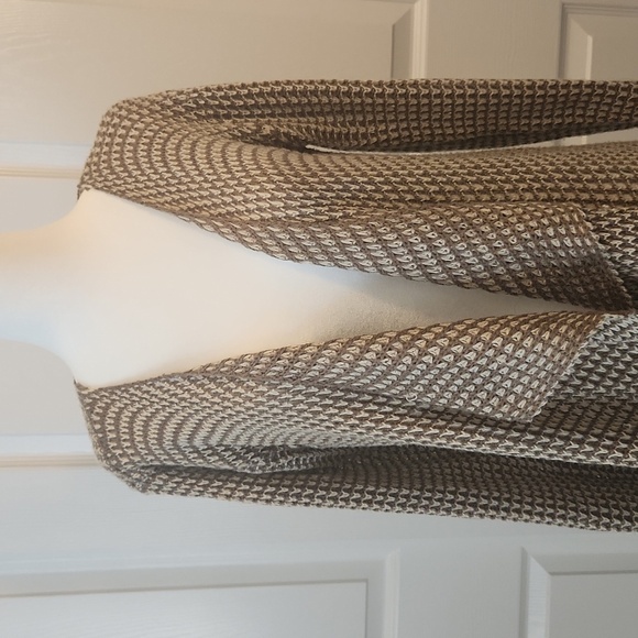 Waffle Knit Open Front Long Sleeve Tan And Cream Sweater S - Picture 3 of 11